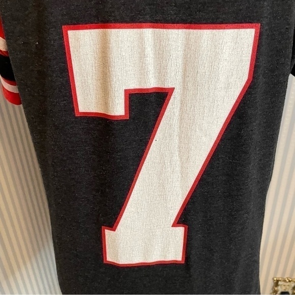 Garth Brooks World Tour  7 Jersey V-NECK
 Tee Size Large 2014-2017 - Picture 11 of 13